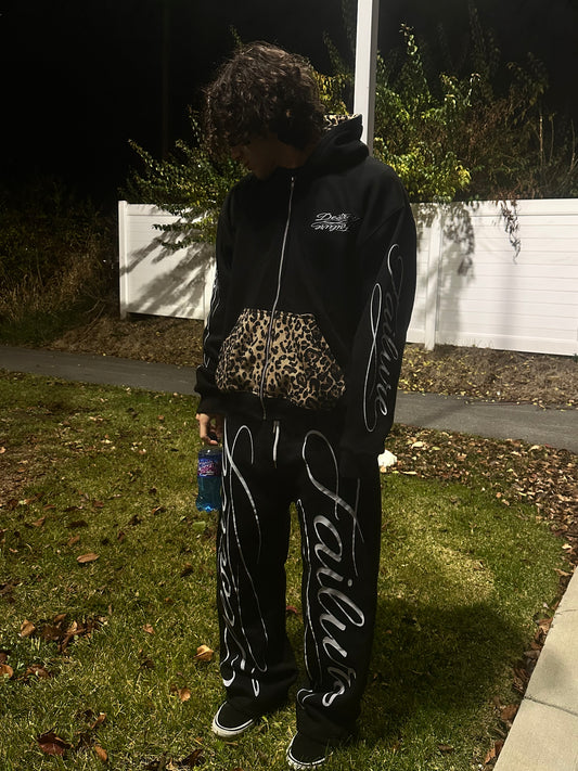 "cheetah" zip up hoodie